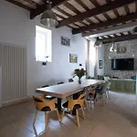Dom wakacyjny Bardelours 1 Charming House With Swimming Pool In The Heart Of The Pic Sa *