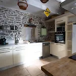 Dom wakacyjny Bardelours 1 Charming House With Swimming Pool In The Heart Of The Pic Sa *