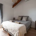 Bardelours 1 Charming House With Swimming Pool In The Heart Of The Pic Sa Dom wakacyjny Saint-Bauzille-de-Montmel