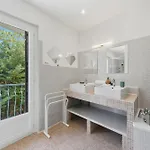 Bardelours 1 Charming House With Swimming Pool In The Heart Of The Pic Sa * Saint-Bauzille-de-Montmel