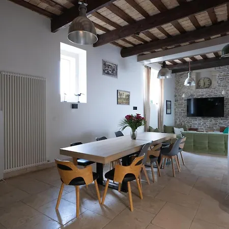 Prázdninový dům Bardelours 1 Charming House With Swimming Pool In The Heart Of The Pic Sa *